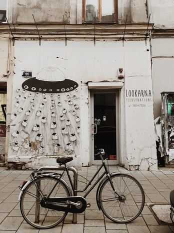 bike in Jewish district in Krakow 